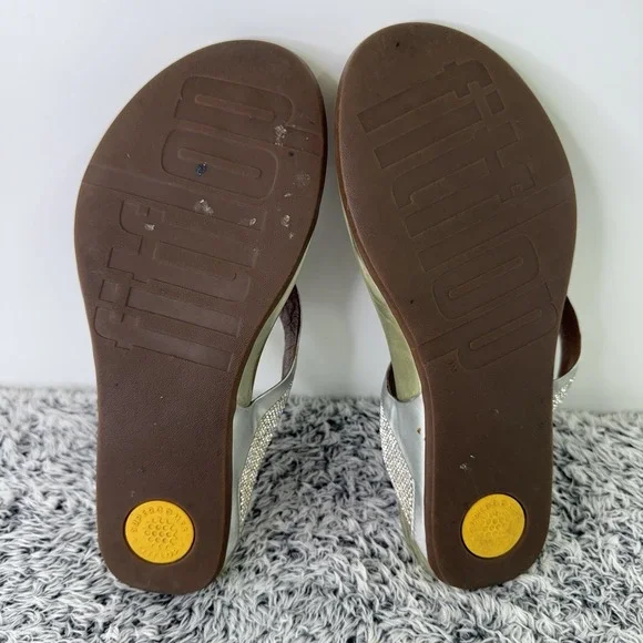 Fit Flops Beaded Slip On Flip Flops Silver Gold Women's Size 8 (EU 39, UK 6) - Picture 10 of 11